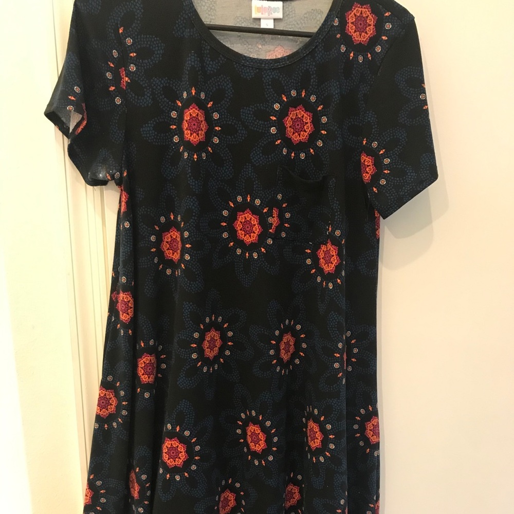 LuLaRoe Carly Dress - Small